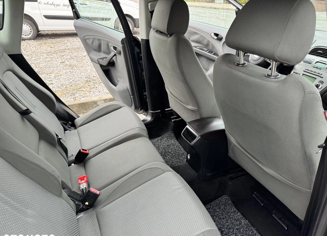 Seat Altea cena 9900 przebieg: 236000, rok produkcji 2004 z Czempiń małe 137